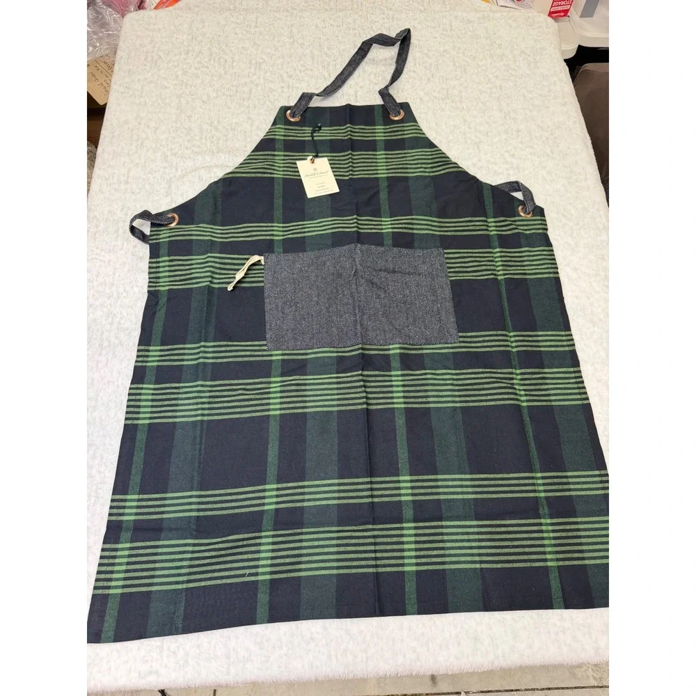 Hearth & Hand Magnolia Cotton Apron Green Black Plaid Herringbone Pocket NWT